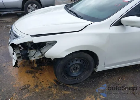 2013 Nissan Altima 2.5 S from USA, damaged, VIN 1N4AL3AP6DC202571